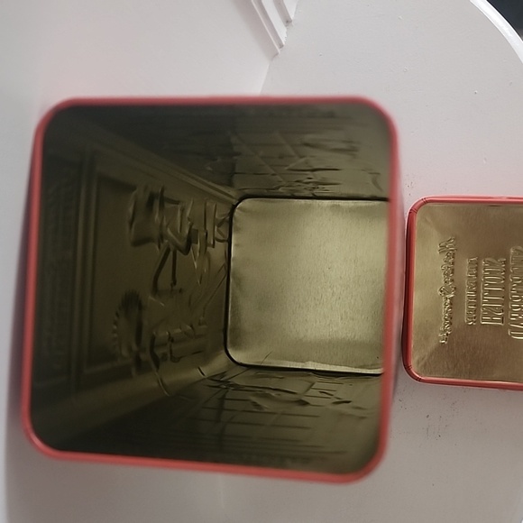 Marks and Spencer Scottish Shortbread Tin, British Phone Booth, London - Picture 9 of 9